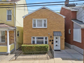Bright, Quiet and Modern 1Bdr Apartment in Millvale, Lawrenceville